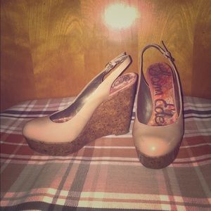 Sam Edelman patent wedges